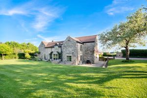 Photo 47- click for photo gallery